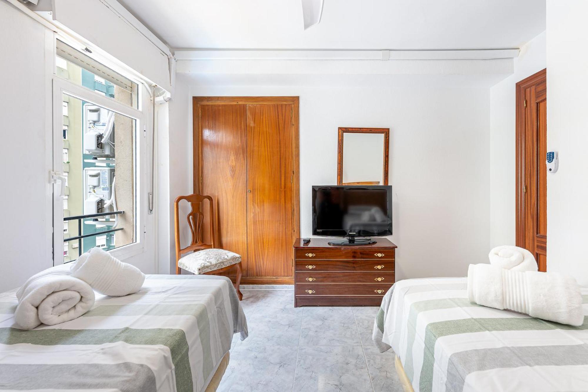 Los Boliches 3 Bed Ap ฟูเอนฮิโรลา ภายนอก รูปภาพ